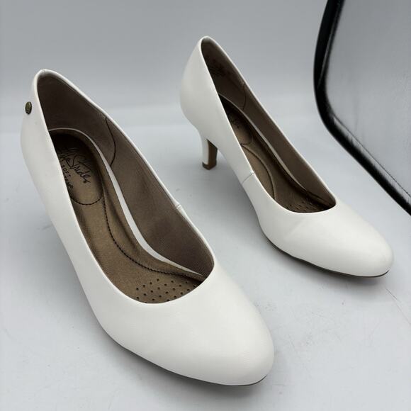 LifeStride Shoes - LifeStride Heels Womens Size 8 M Parigi Soft System Pumps White Lightly Used